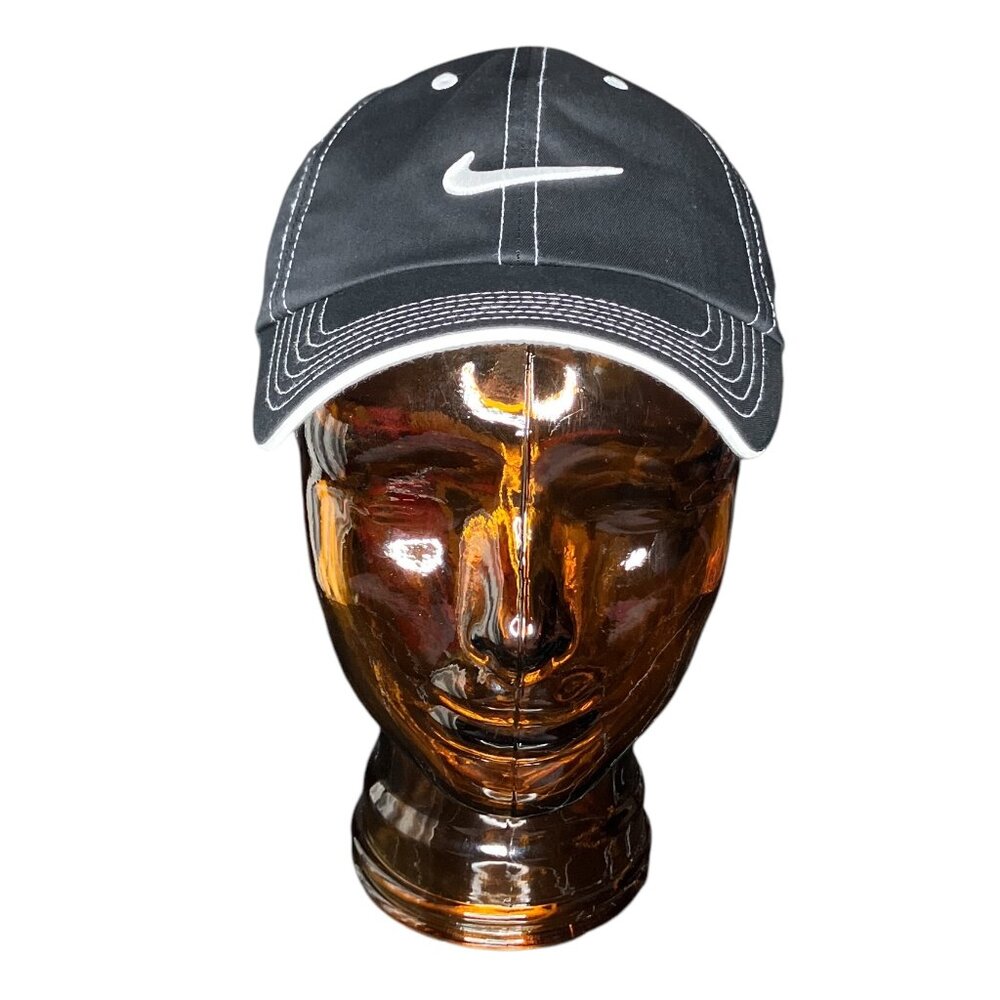 Nike Golf Men's One Size Adjustable Black White Stitched Embroidered Hat Cap